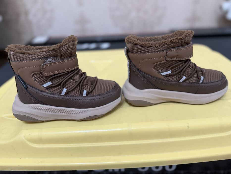 Ботиночки с мехом hm