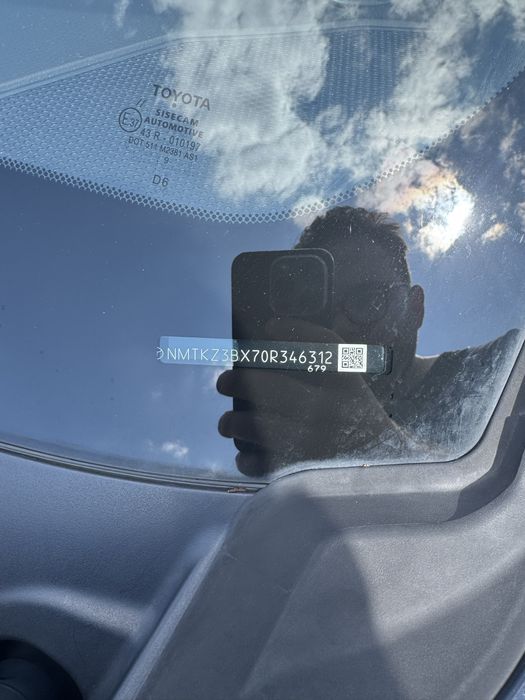 Vând Toyota C-HR, an fabricație 2019