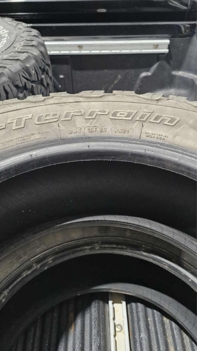 Продавам гуми BFGOODRICH AT 265/65/17