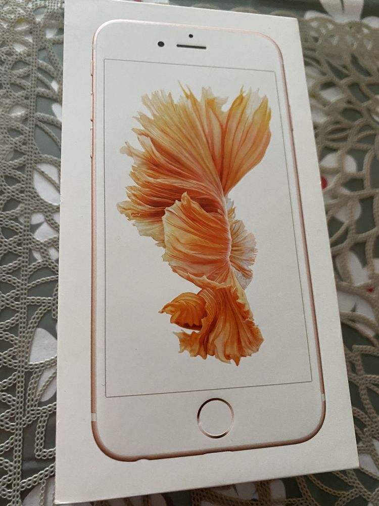 Cutie originala pentru iphone 6s  rose 16 GB, cu acessorii