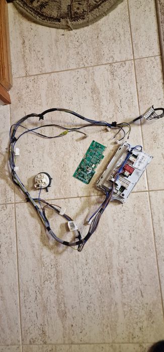 Placa mașina de spălat rufe  Whirtpool  8 kg 1400 rot/minut Clasa