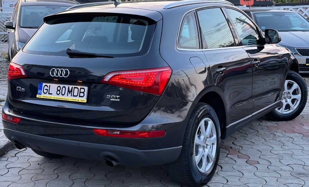 AUDI Q5  2,0 TFSI Quattro S tronic
