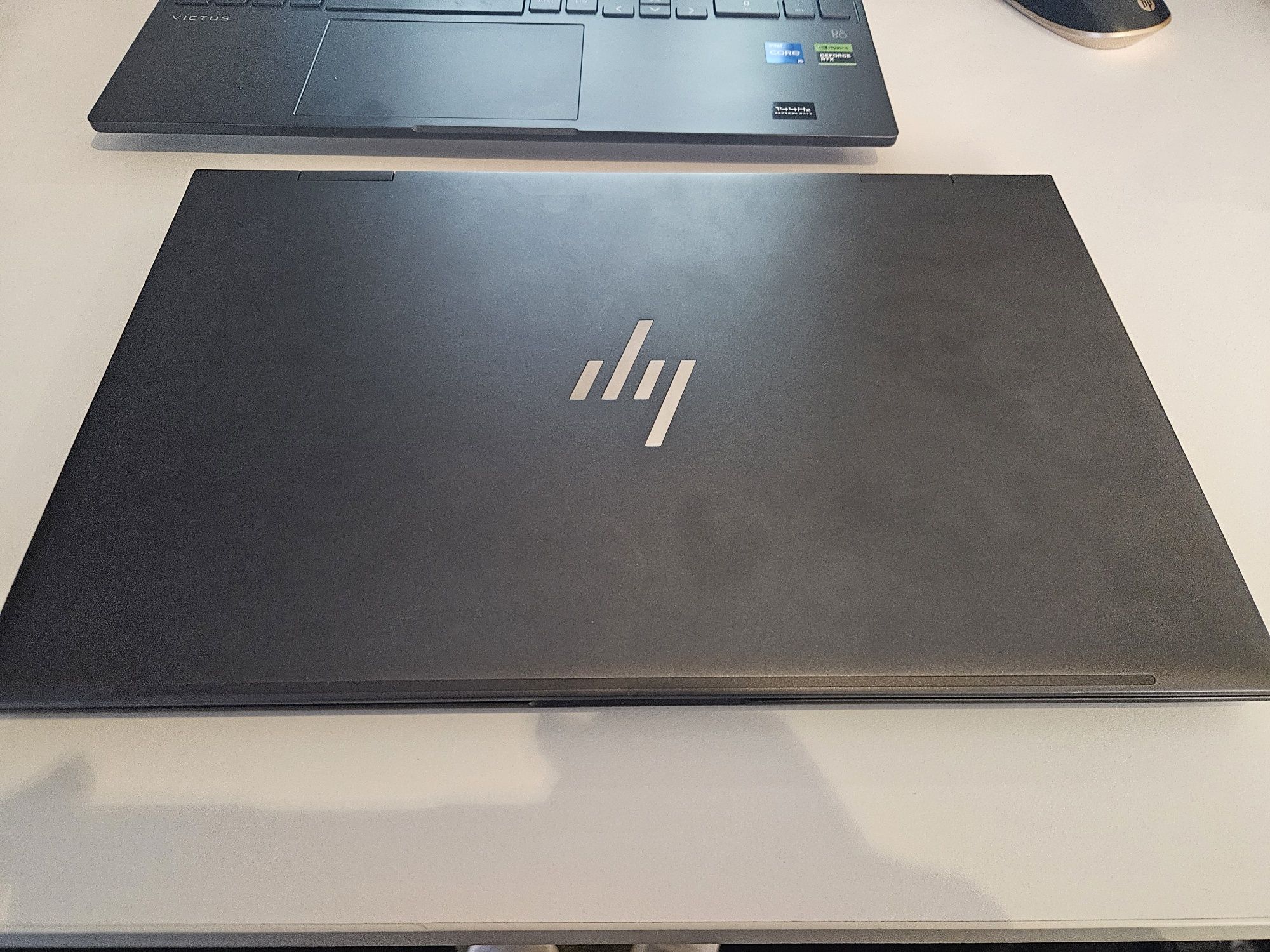 Ноутбук HP Envy x360