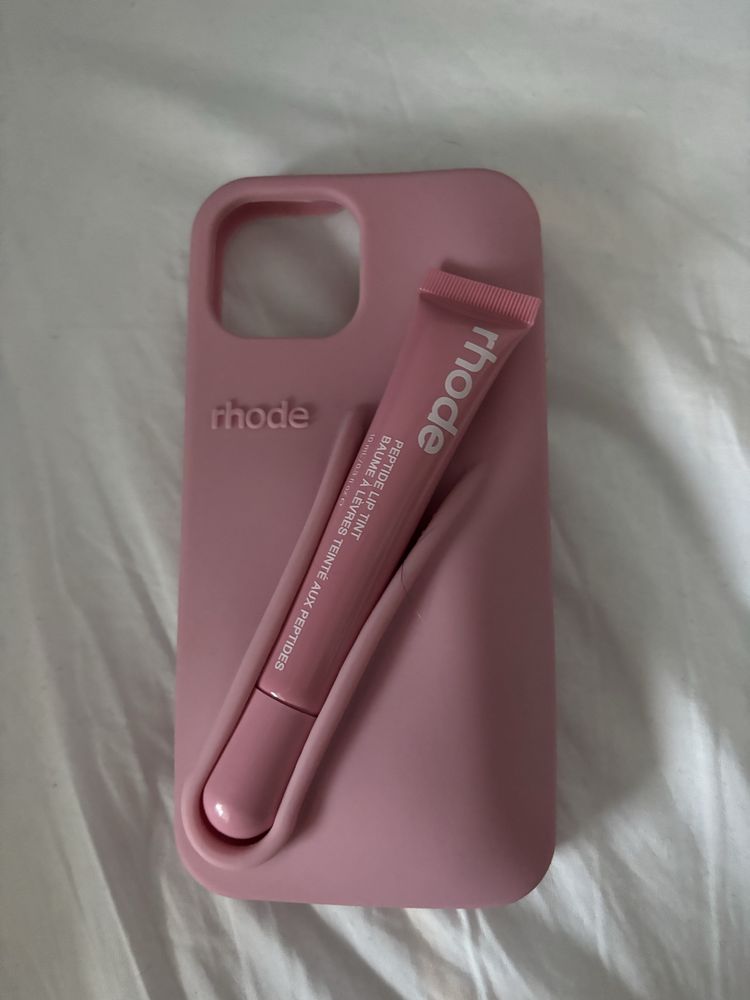 Калъф+гланц на rhode за iphone 15