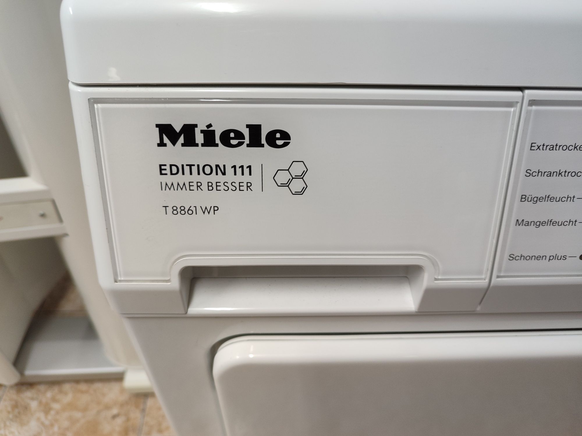 Сушилня Miele T8861WP - 8кг. Термопомпа.