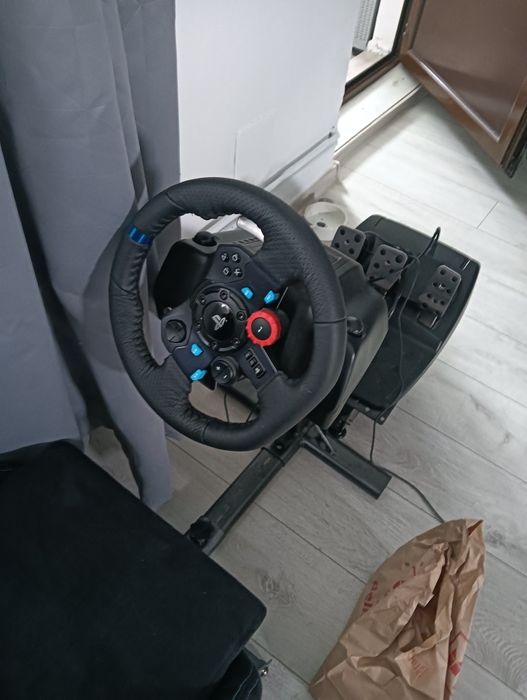 Playseat + volan logitech nou