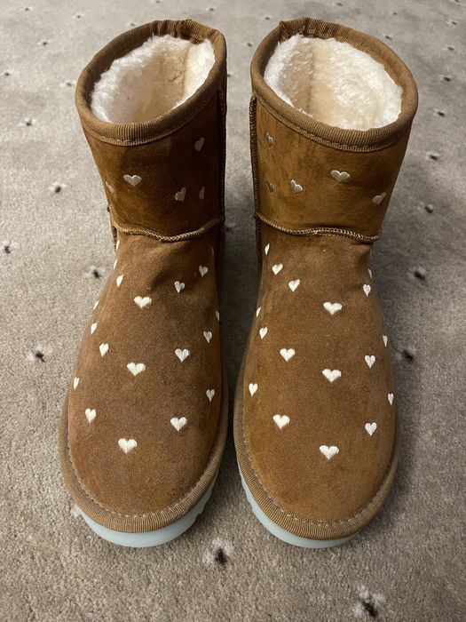 Cizme gen Ugg, adolescenti/dame