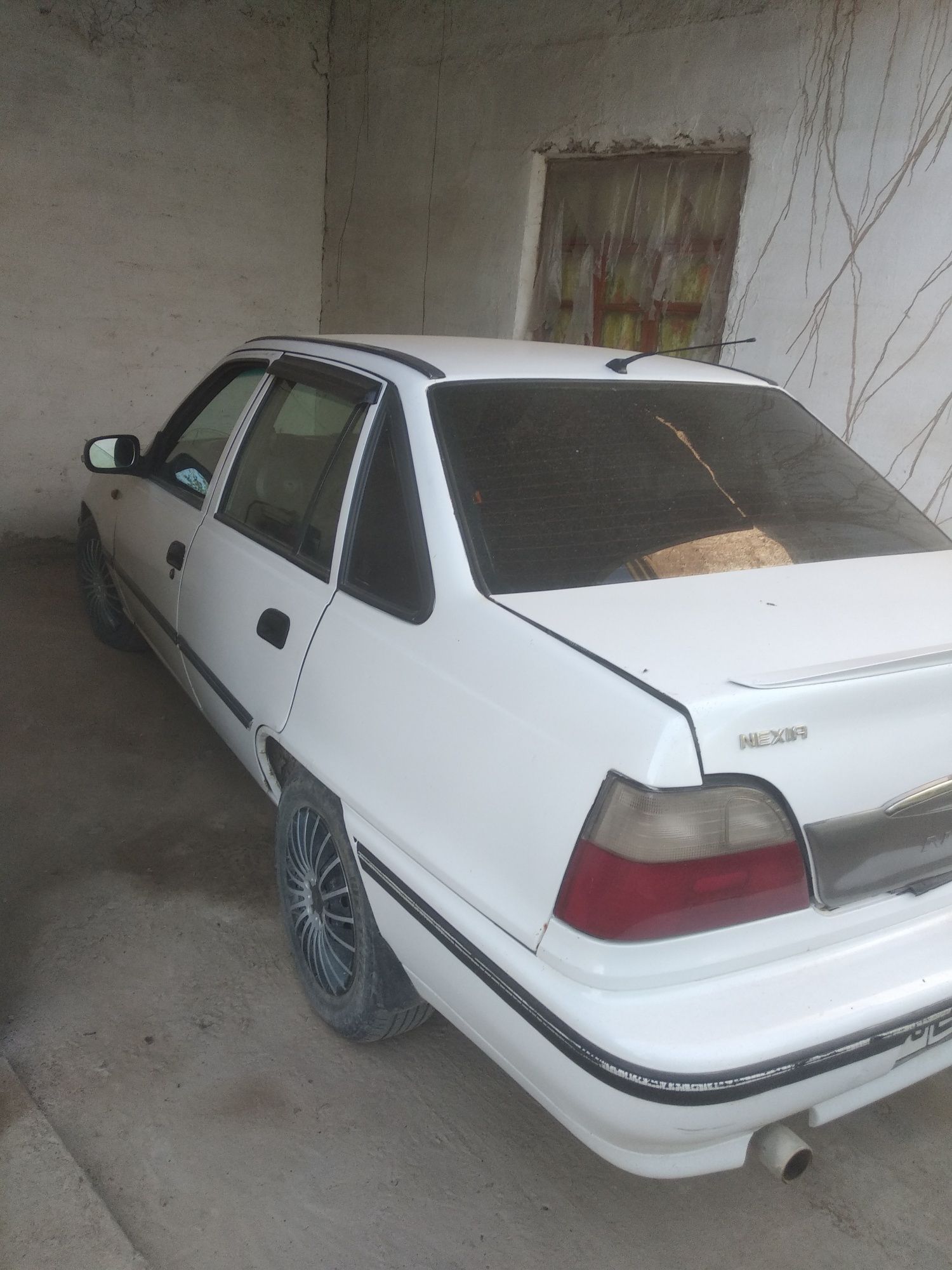 Nexia1 2006 yil xolati yaxshi