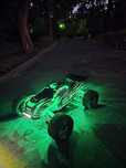Traxxas XRT 8s 1/5 - 4 baterii 4s fiecare, încărcător , 3 roți rezerva