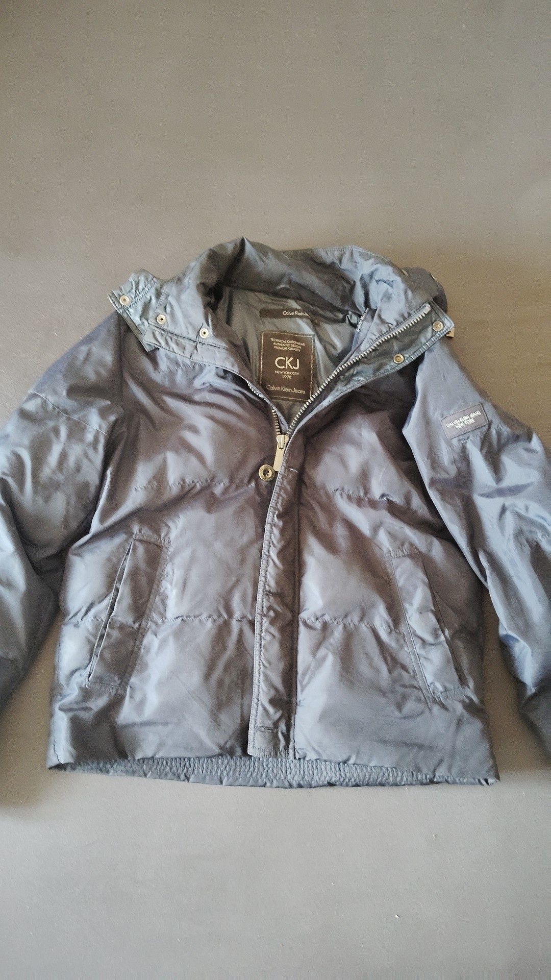 Greaca Calvin Klein