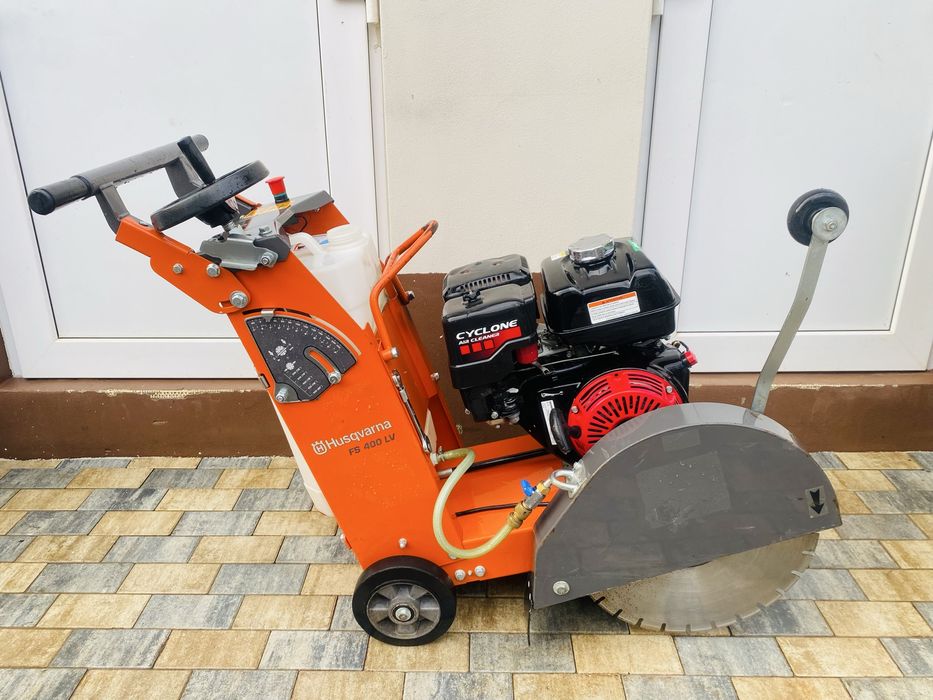 Husqvarna FS 400 LV masina de taiat asfalt