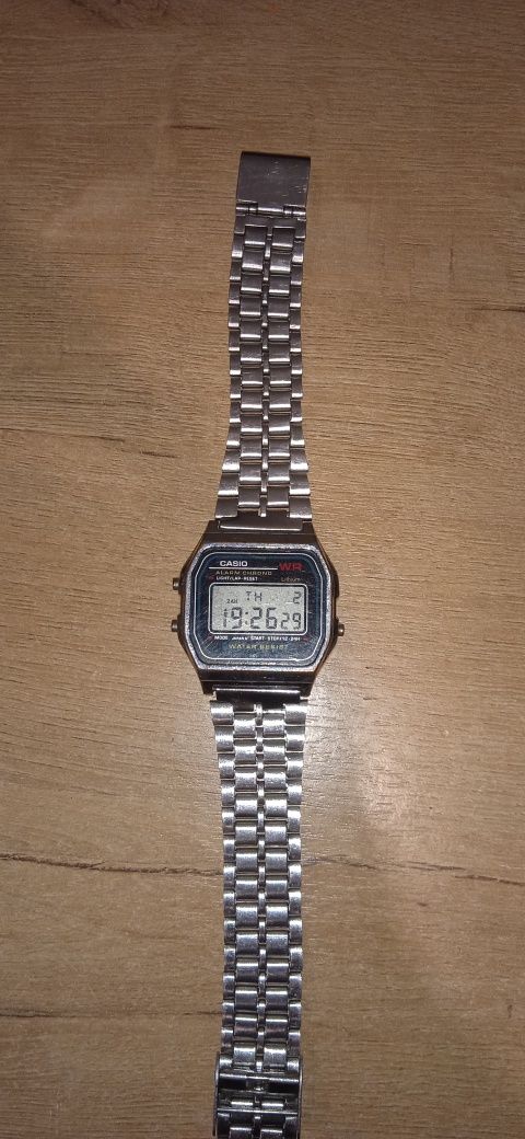 Часы Casio электронные