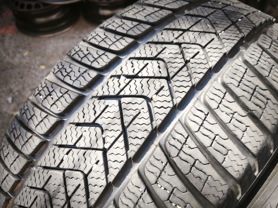 245/45/18" 4бр Pirelli sotozero3, dot2818,7mm