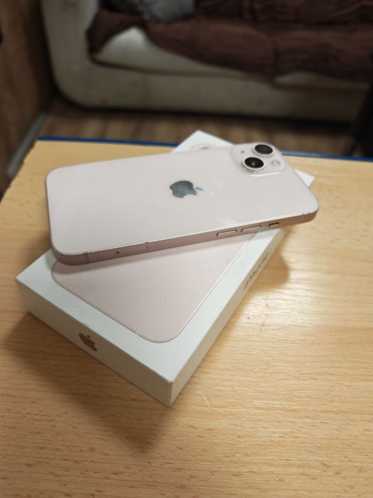iPhone 13 Rose 128GB 93%Bat Fullbox totul original liber retea