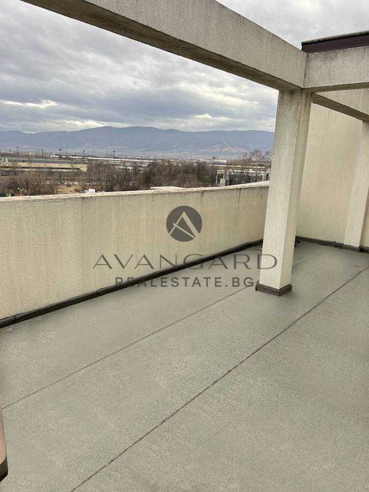 Продава се Тристаен апартамент в Пловдив, Тракия - 197 кв.м за 676 €/кв.м - Снимка #6