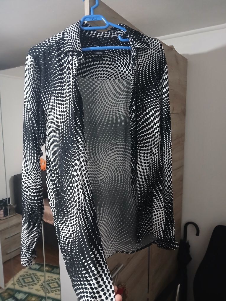 Vând cămașă zara man S bărbati