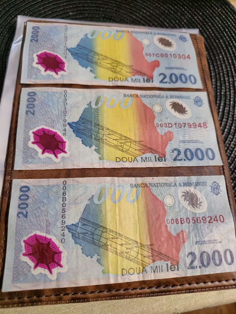 3 x 2000 lei banknota eclipsa