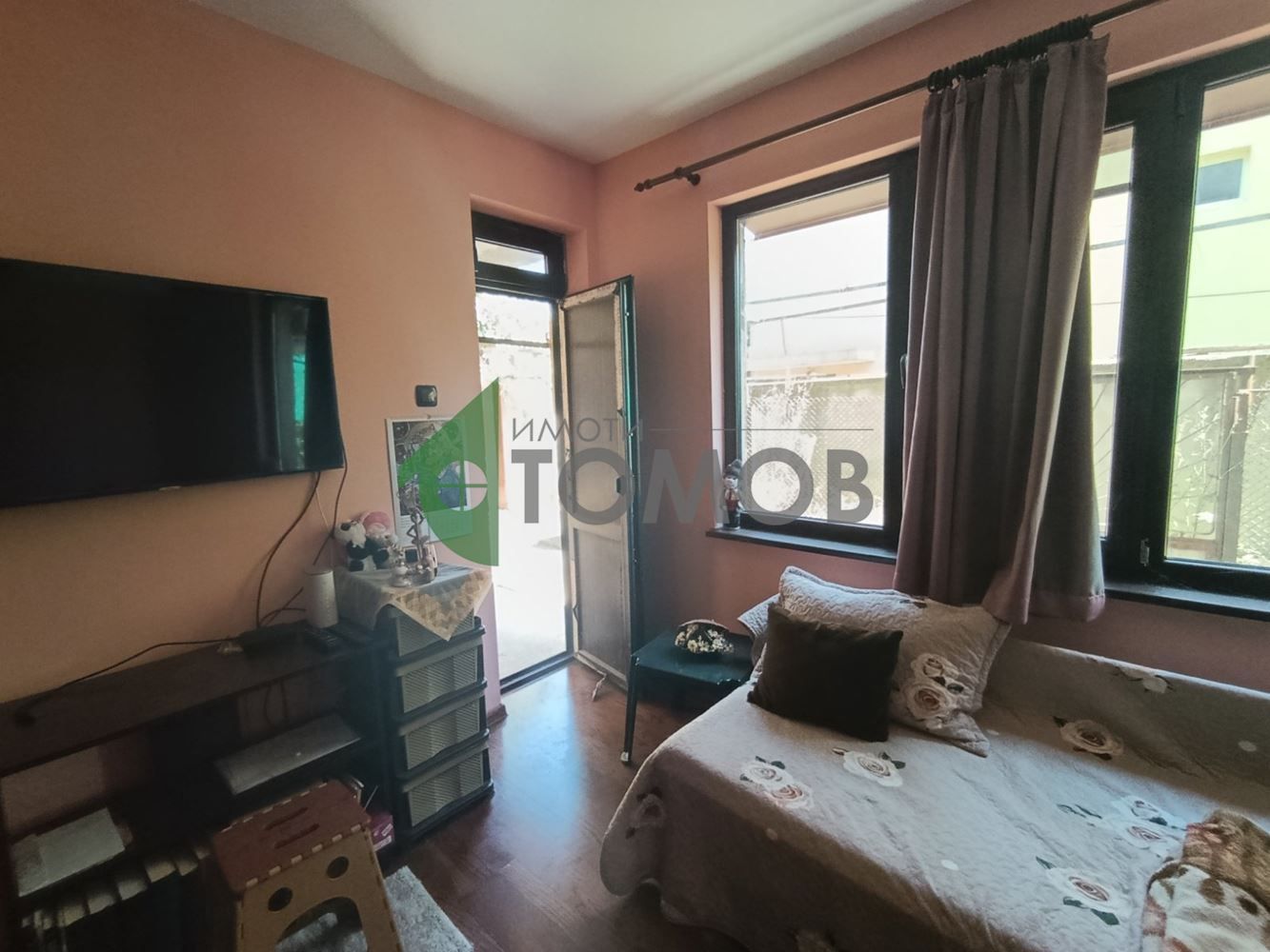 Триетажна къща в кв. Самара 2