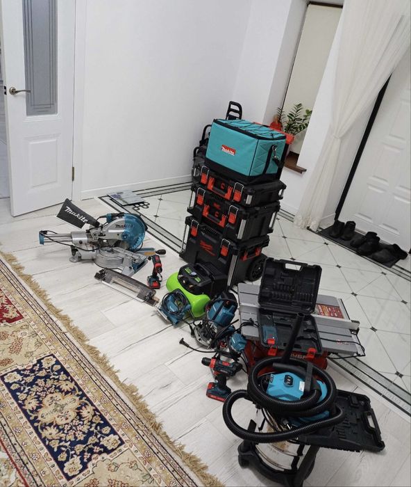 Установка межкомнатных дверей