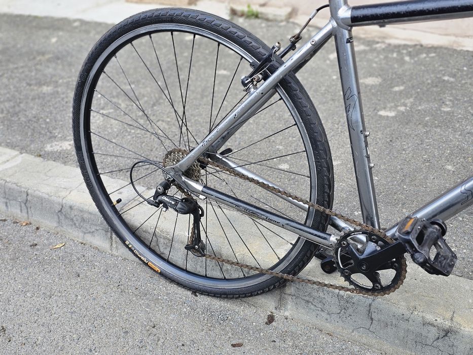 Specialized crossroads sport city bike