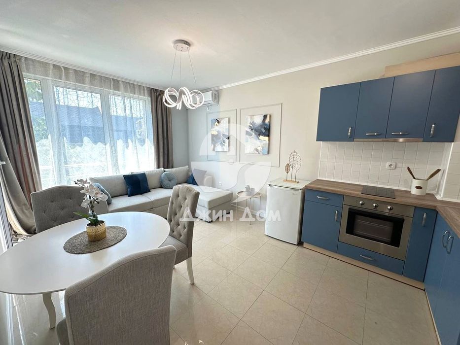 Продава се Двустаен апартамент в Свети Влас - 60 кв.м за 1559 €/кв.м - Снимка #3