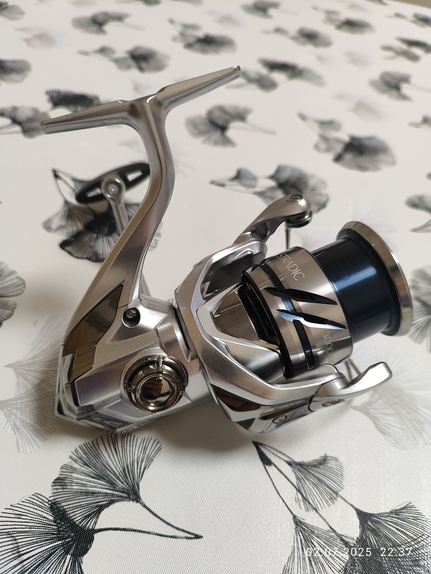Спининг макара shimano stradic