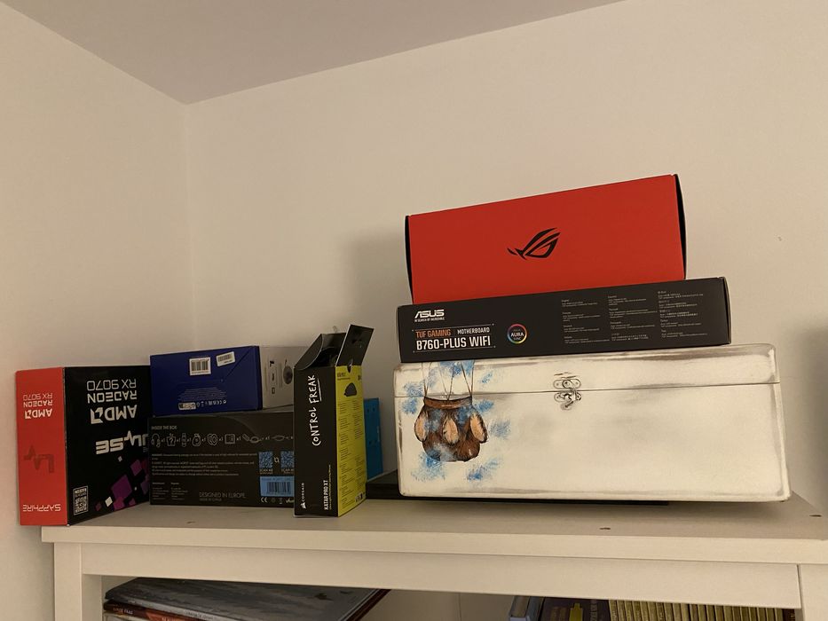 PC Gaming nou - i5-14600K, 32GB RAM, RX 9070 16GB cu monitor Ultrawide