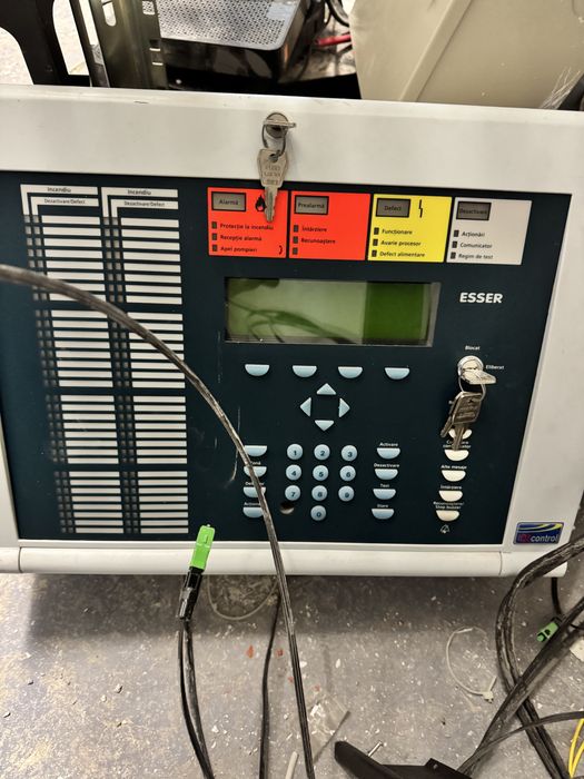 centrala incendiu adresabila esser iq8 second hand