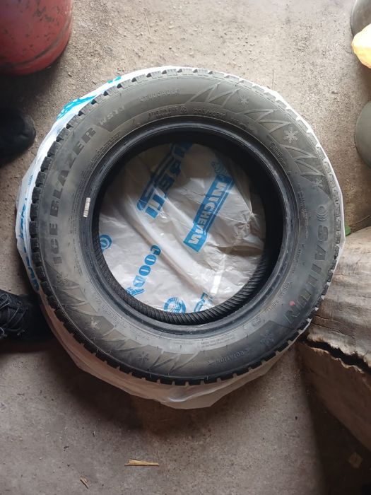Продам зимнюю резину