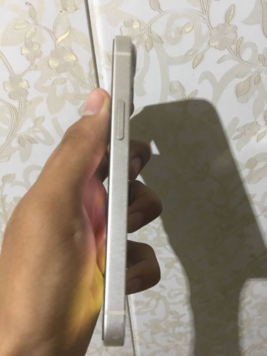 Iphone 13 mini в Хорошом состаянии