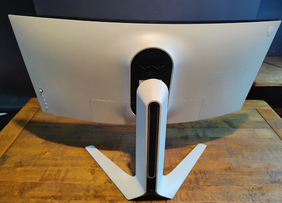 Monitor Gaming Dell Alienware 34" Nvidia G-Sync 120hz