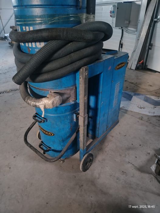 Aspirator industrial