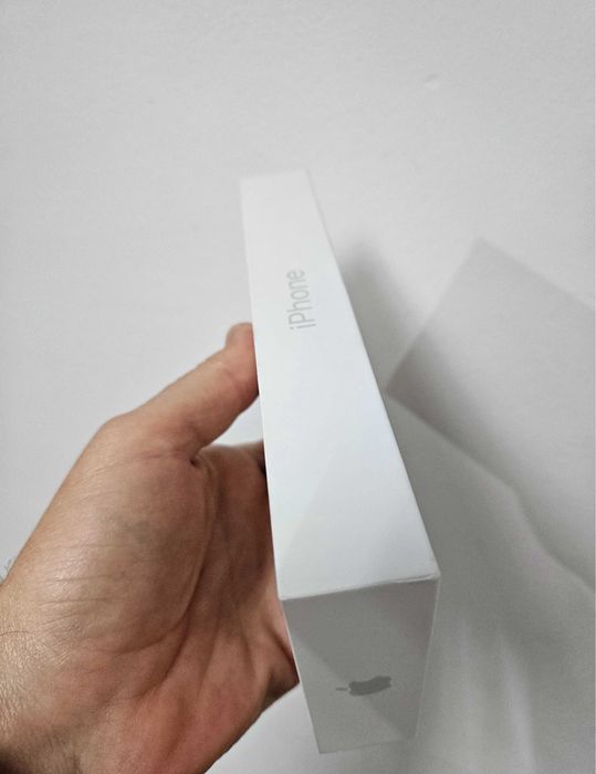 iPhone 17 PRO MAX , Silver , NOU Sigilat / Accept Schimburi