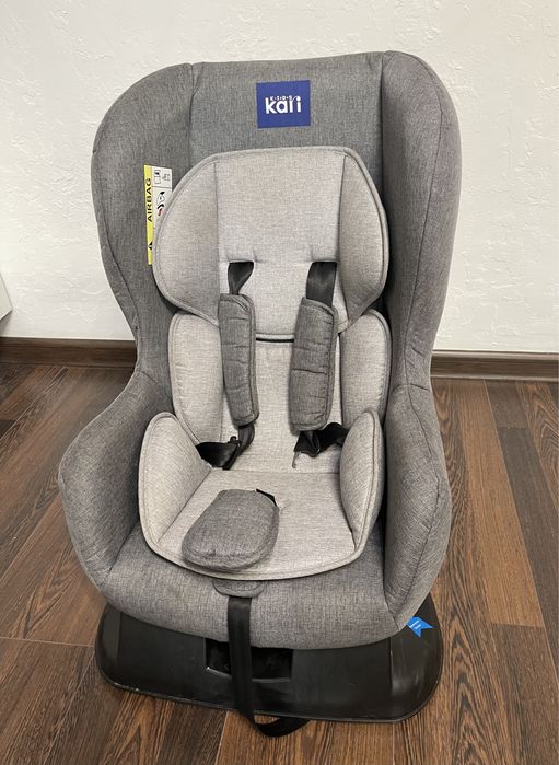 Детское автомобильное кресло