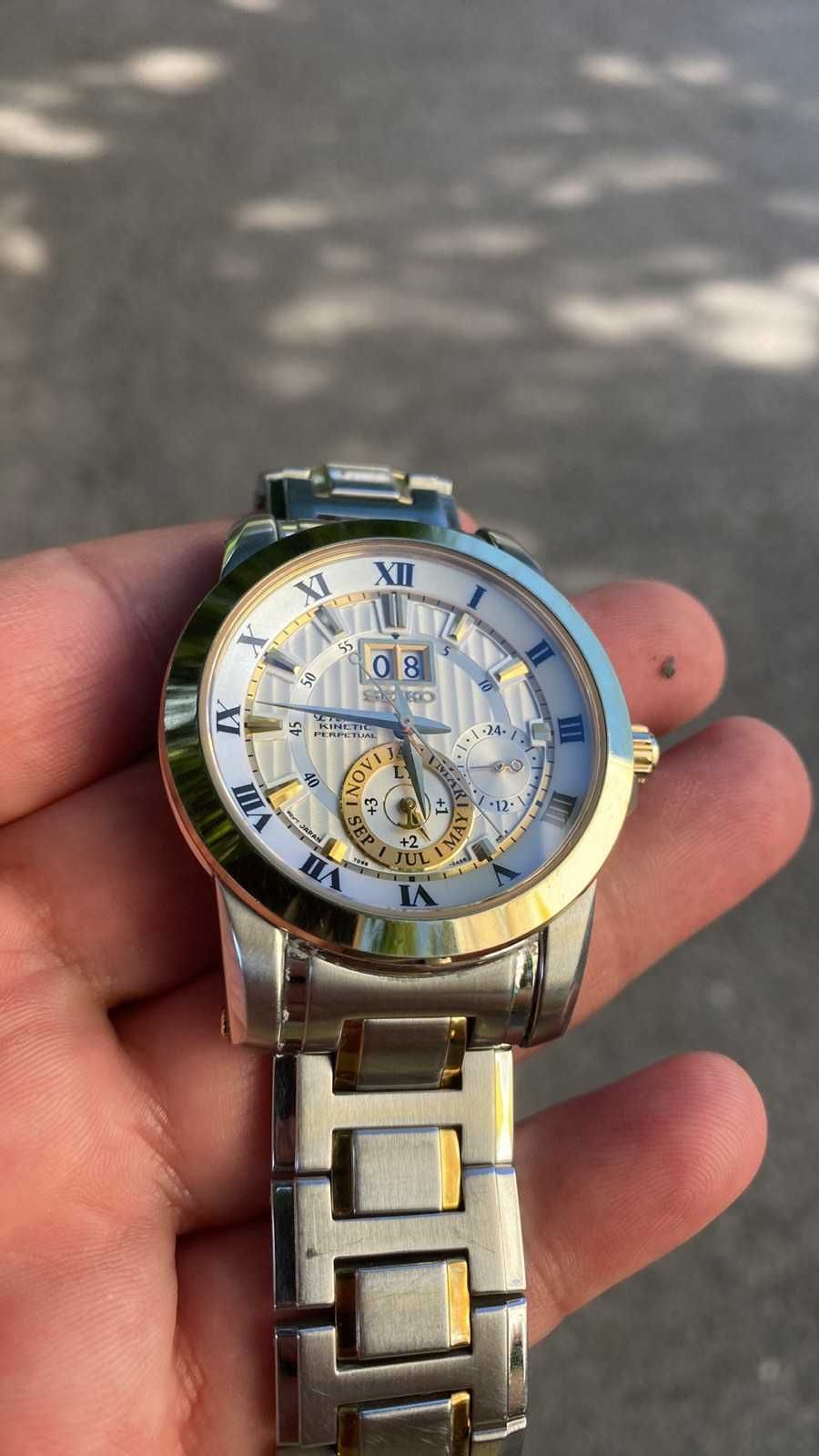 Продавам SEIKO Premier Kinetic Perpetual Calendar