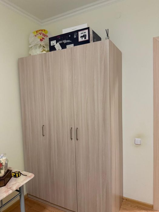 Продается шкаф, высота 2 метра, ширина 1.25