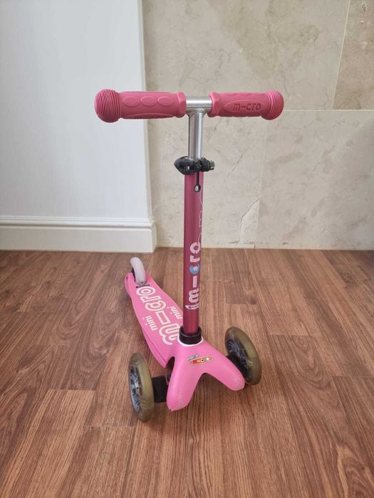 Самокат Micro Mini Deluxe розовый