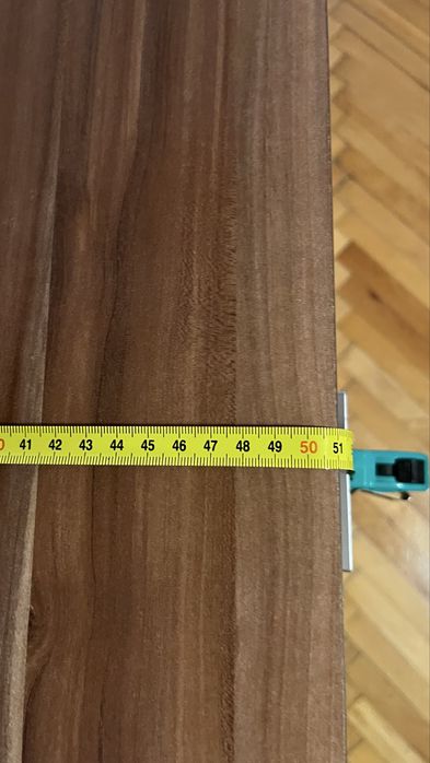 Birou de vanzare, 100ron.