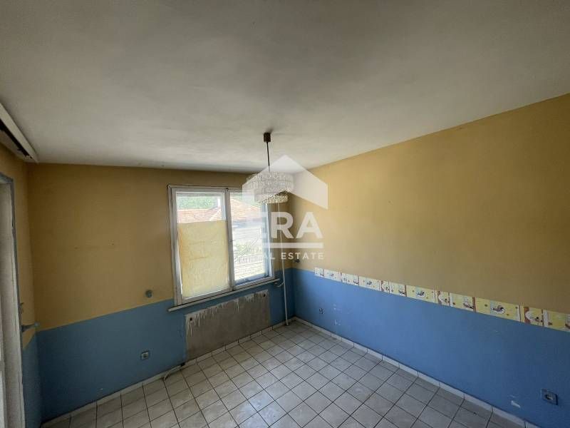 Продава се Къща в с. Николово, Област Русе - 216 кв.м за 431 €/кв.м - Снимка #7