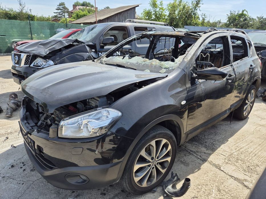 Dezmembram Nissan Qashqai, an 2012, 2.0 DCI euro 5, cutie automata