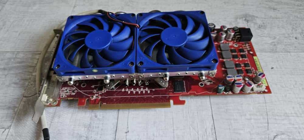 Placă video ASUS EAH4850/HTD/512M/A – Radeon HD4850, cu răcire custom