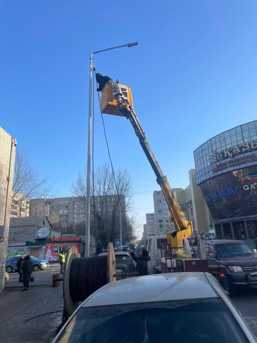 Продам автовышку Aichi