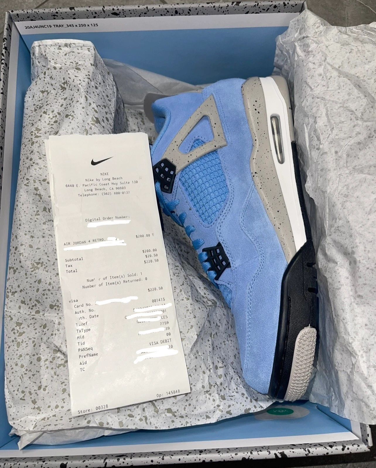 Jordan 4 University Blue