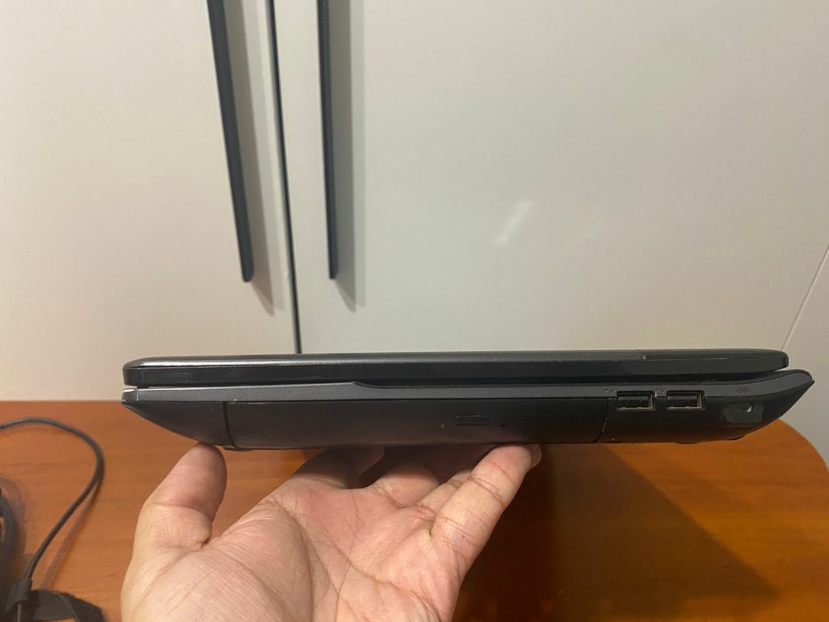 Samsung intel core i3/Nvidia GeForce/SSD/OZU 8GB