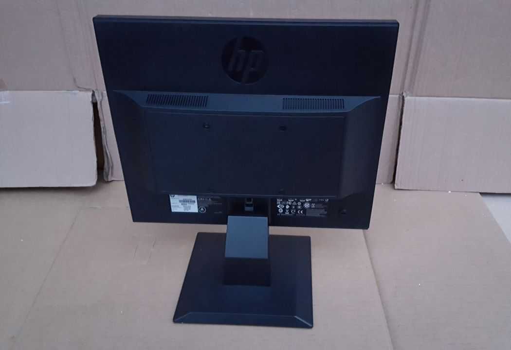 HP 17" inch monitor LED - ca NOI!