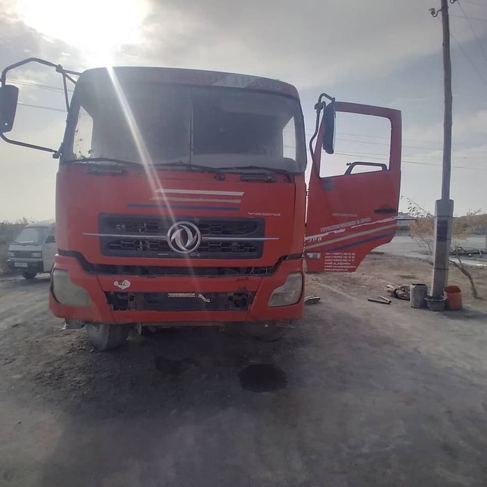 Самосвал DONGFENG сотилади