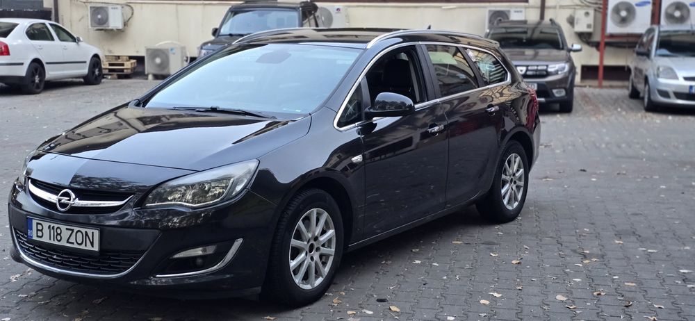 Opel astra j 2013