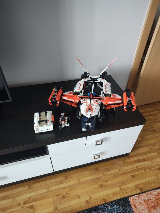 Lego tehnic 42181