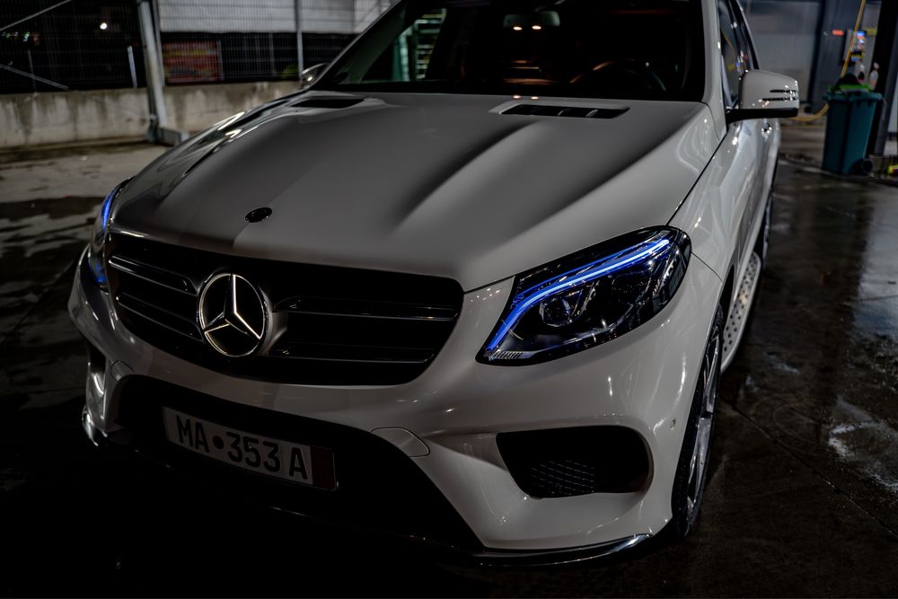 Mercedes-Benz GLE350d 4matic AMG OFFROAD VAKUM PANORAMA 360kamera