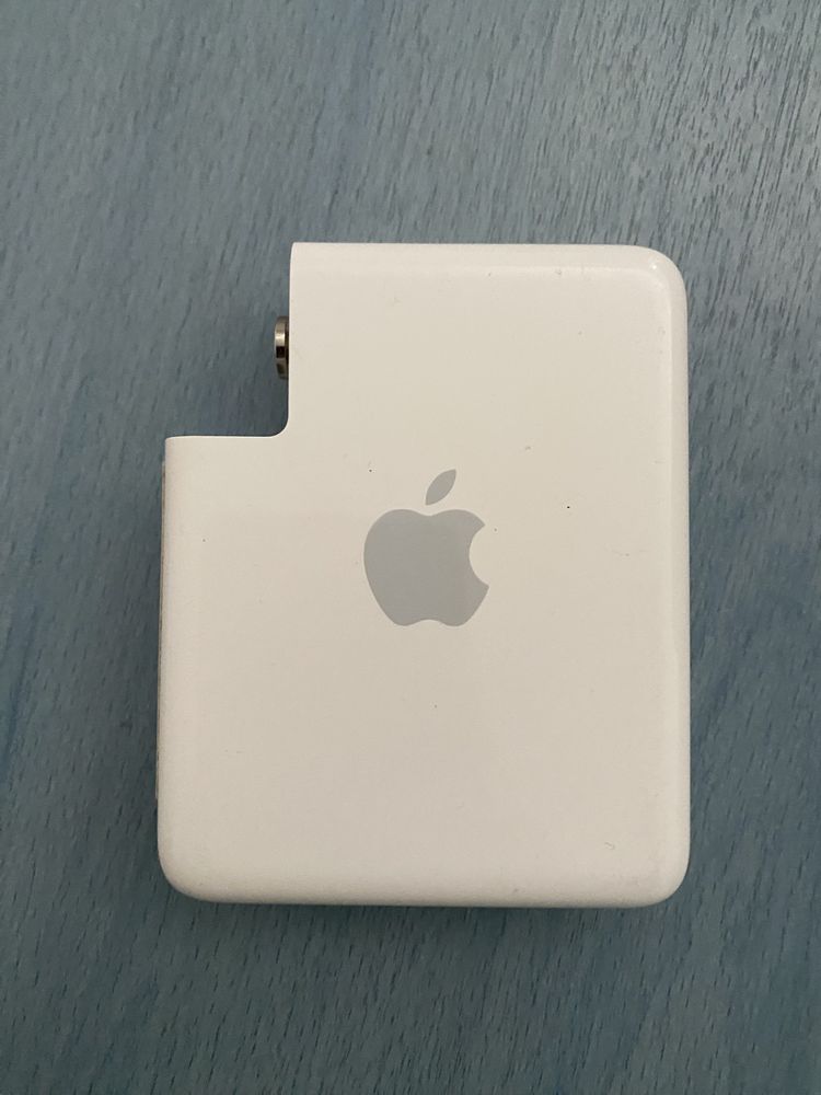 Рутер Apple Airport Expess - Неработещ
